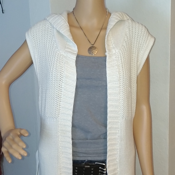 NWOT Duster - Picture 2 of 5